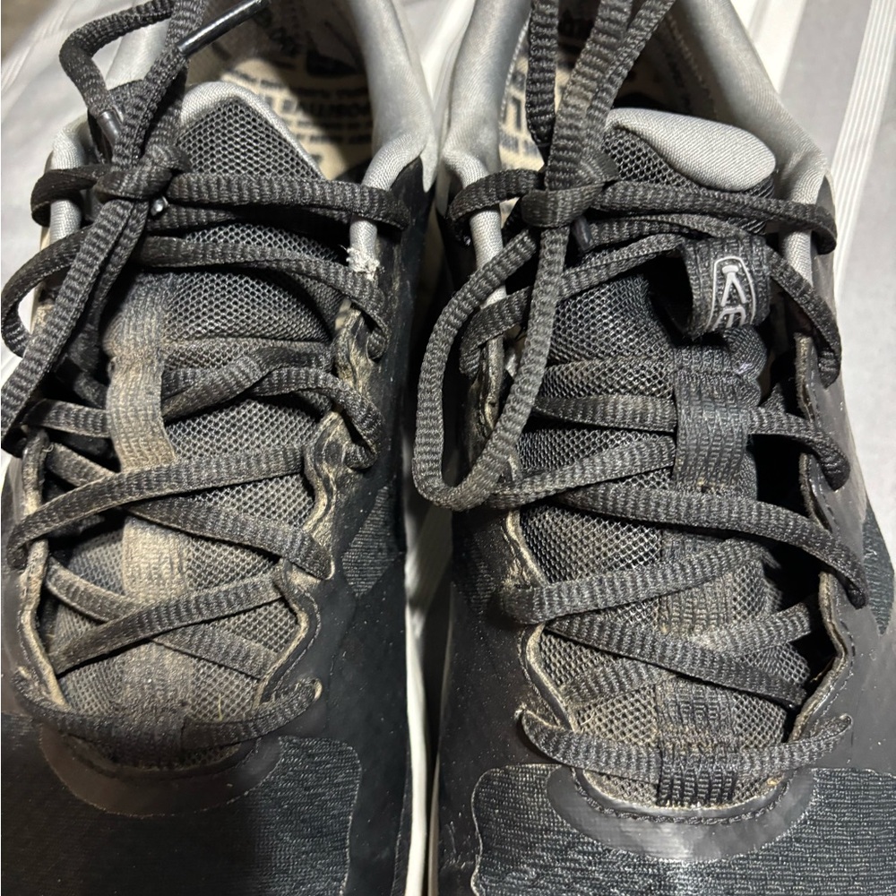 Keen. Men's Black Athletic Shoes